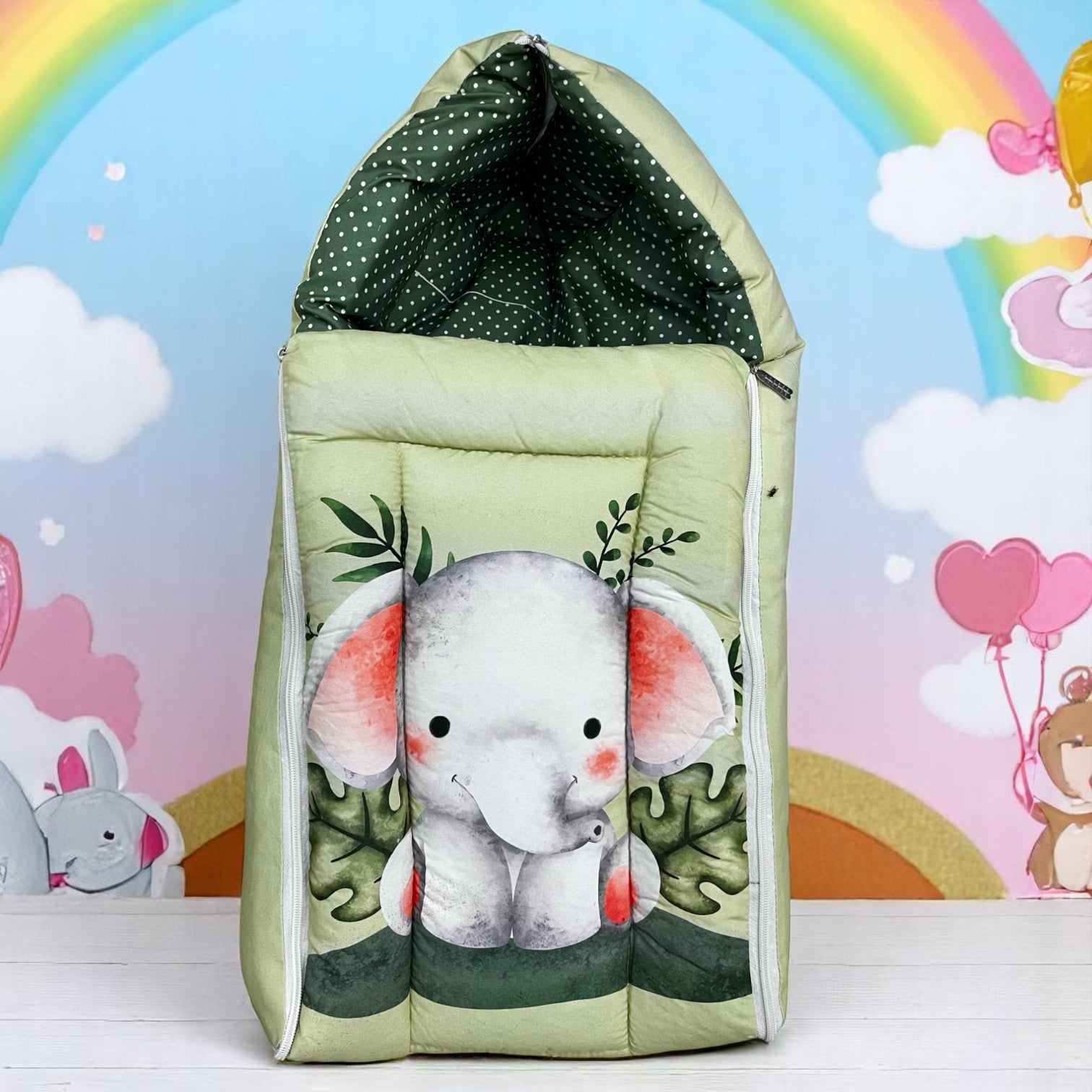 Adorable 7-piece baby bedding set featuring playful elephant designs, providing a complete and cozy sleep solution for newborns. This versatile combo is a must-have for new parents, ensuring comfort and safety. www.usmile.com